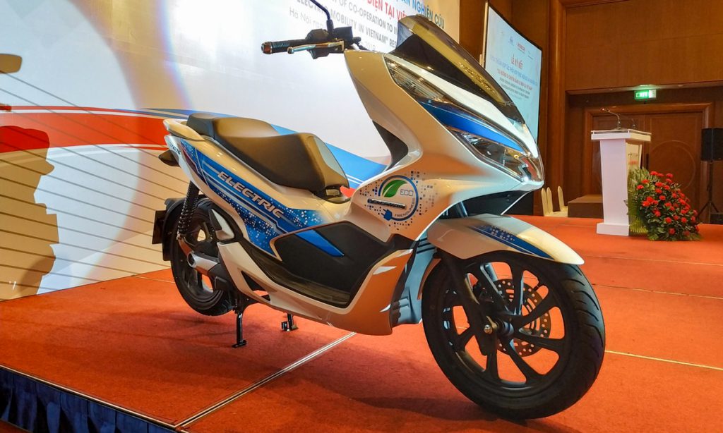 Honda PCX 125 2021 mạnh mẽ và an toàn hơn  Xe máy  Việt Giải Trí