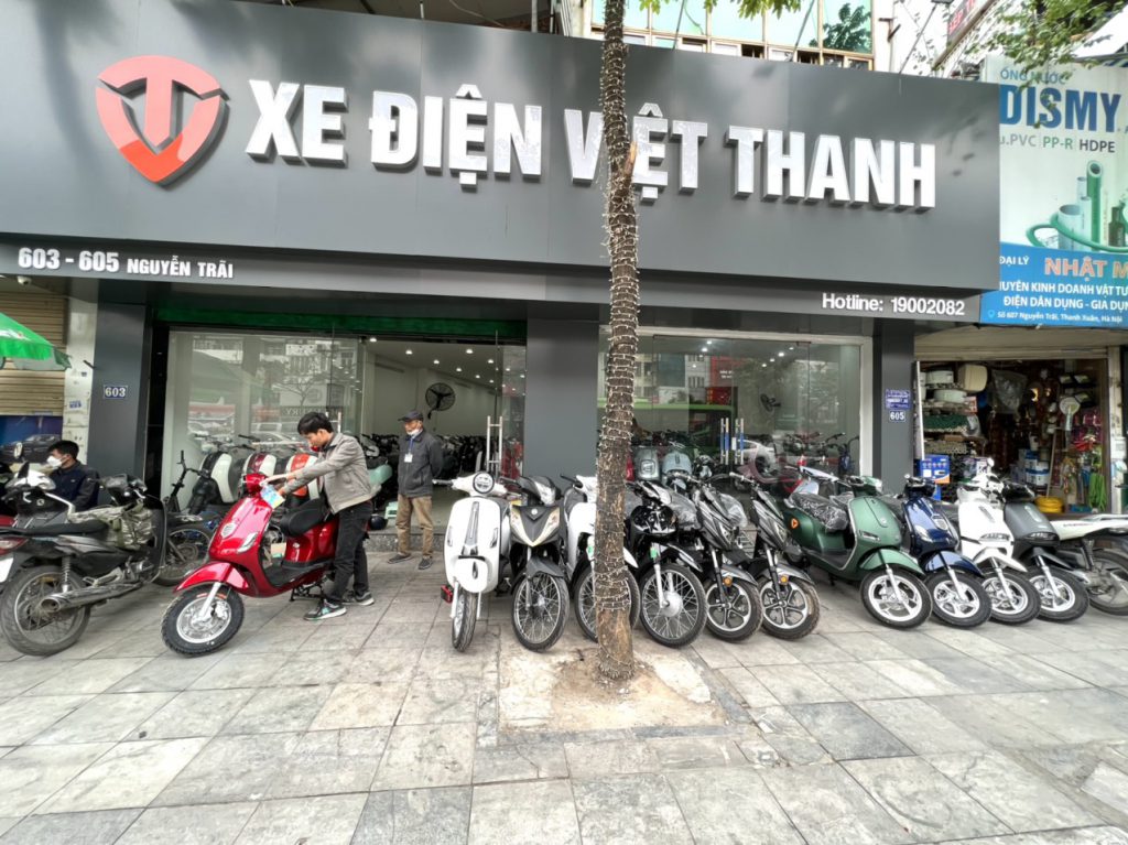 Cửa hàng xe điện Việt Thanh